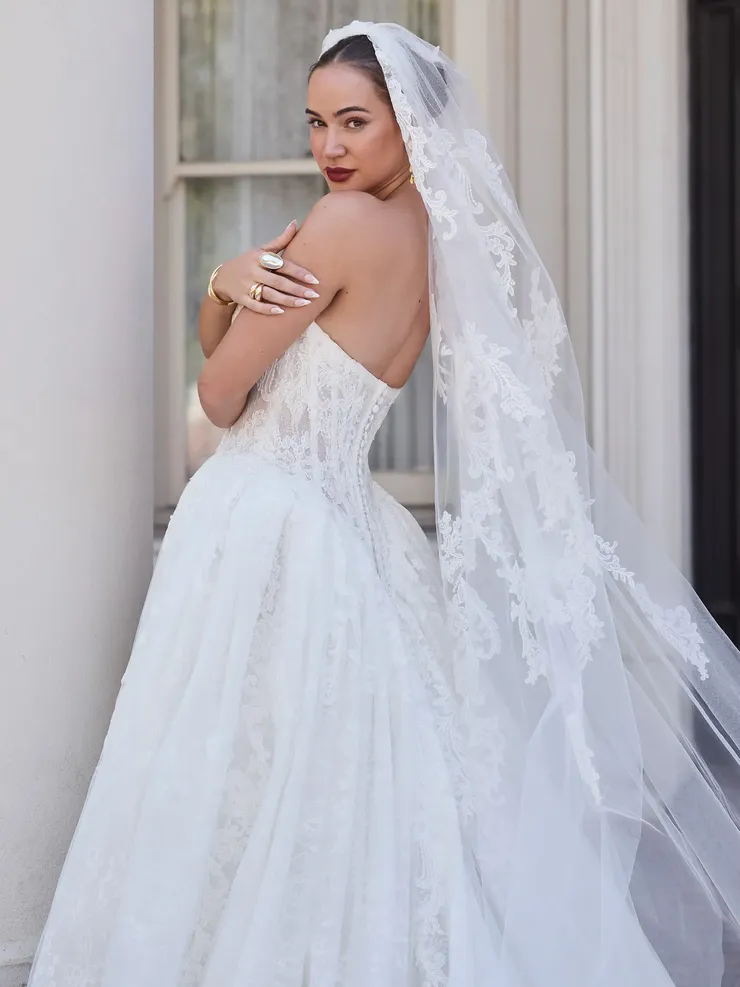 Sottero and Midgley Zulani 26SS471A01