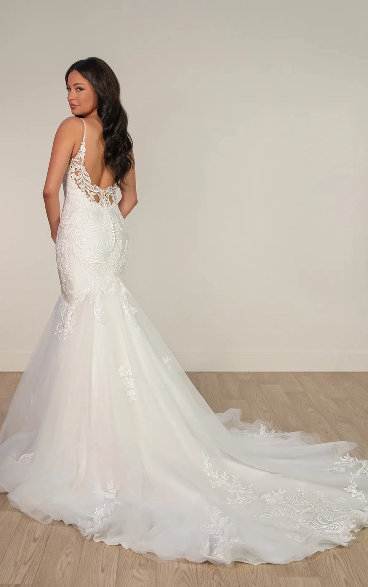 Stella York Spring 2026 Backface Thumbnail Image