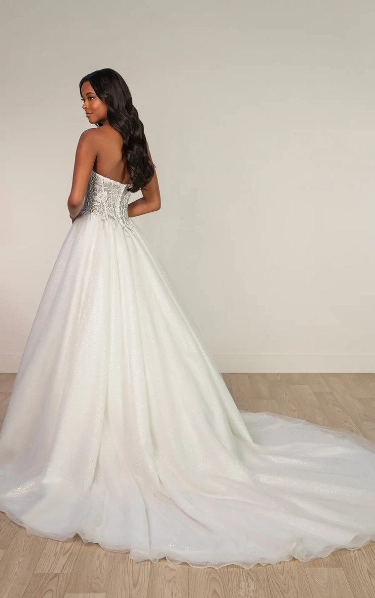 Stella York Spring 2026 Backface Thumbnail Image
