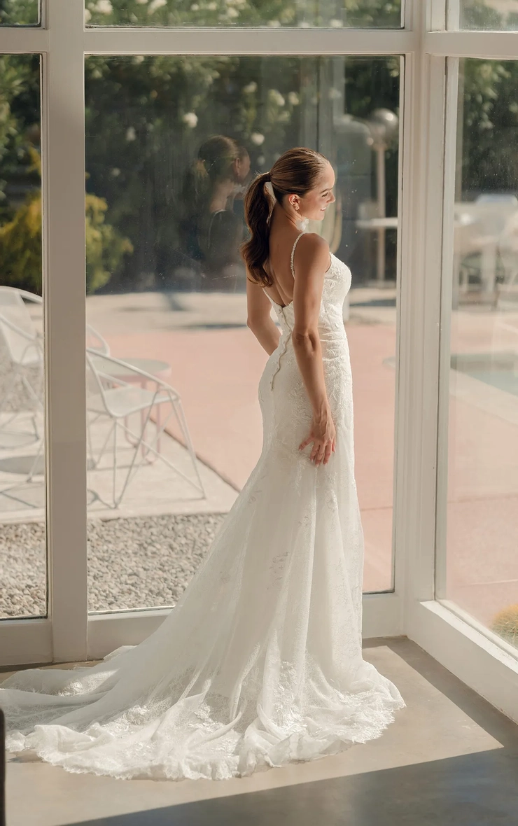 Stella York Spring 2026 Backface Thumbnail Image