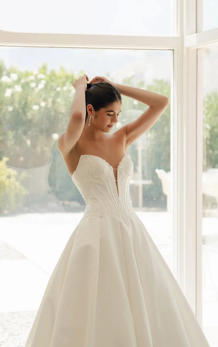 Stella York  SY8246