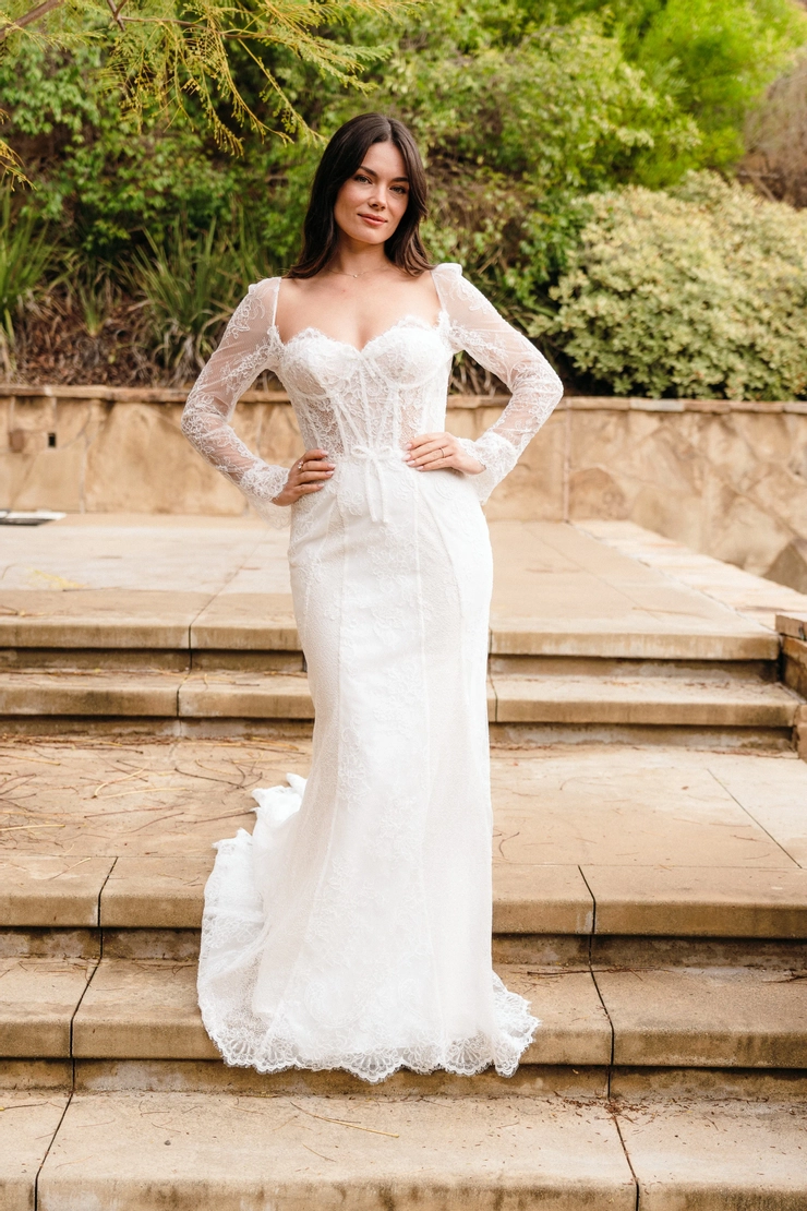 Evelyn Bridal Thea Image