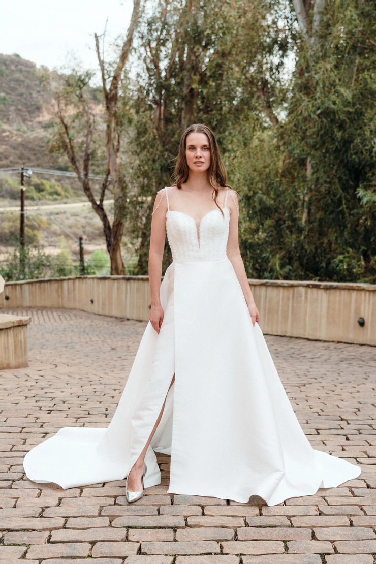 Evelyn Bridal Dalia Image