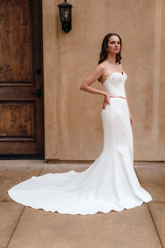 Evelyn Bridal Shiloh #1 frontface vertical thumbnail