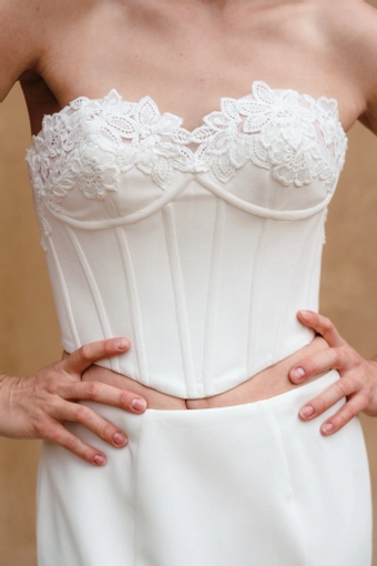 Evelyn Bridal Shiloh #5 frontface vertical cropped thumbnail