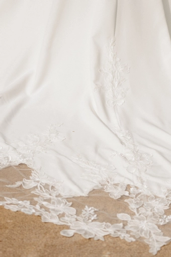 Evelyn Bridal Emma #4 vertical cropped thumbnail