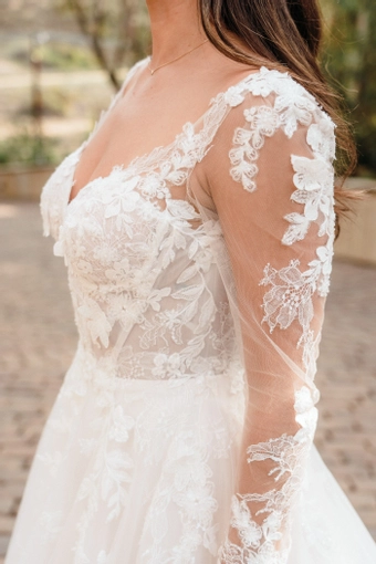 Evelyn Bridal Eliza #3 frontface vertical cropped thumbnail
