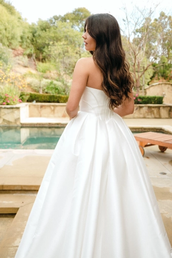 Evelyn Bridal Rory #4 backface vertical cropped thumbnail