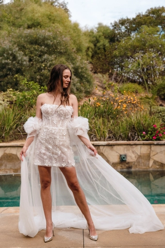Evelyn Bridal Rune #0 default frontface vertical thumbnail