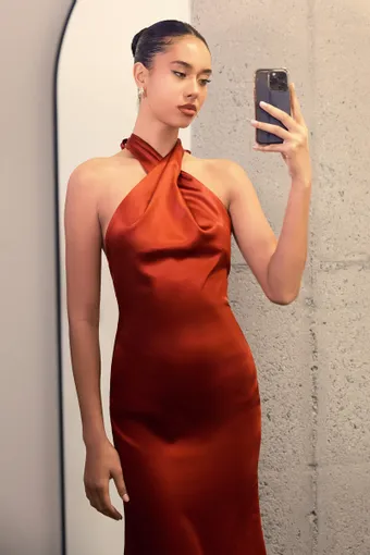 Astee Style No. T2005 #14 frontface vertical cropped thumbnail