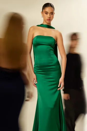 Astee Style No. T2012 #22 frontface vertical cropped thumbnail