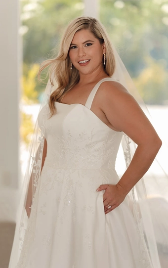 Stella York Plus Size #SY8217 #6 frontface vertical cropped thumbnail