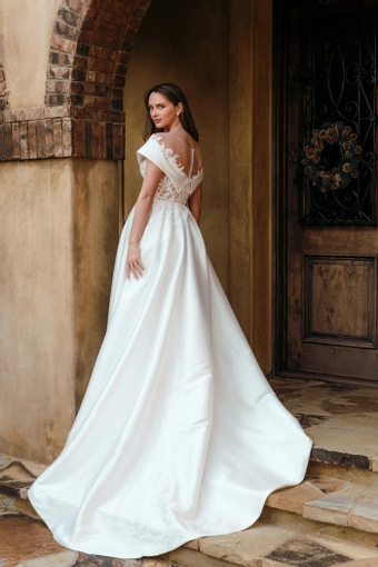 Nantes Collection by Evelyn Bridal Aria #1 default backface vertical thumbnail