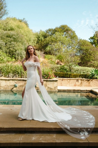 Nantes Collection by Evelyn Bridal Sara #2 frontface vertical thumbnail
