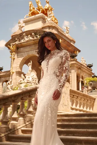 Milan Bridal Anitra #3 frontface vertical cropped thumbnail