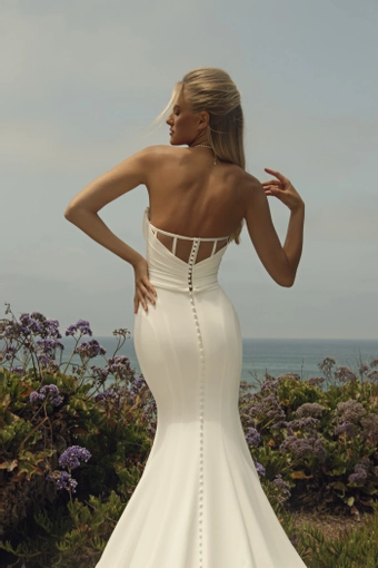 Elissar Style #1015 #4 backface vertical cropped thumbnail