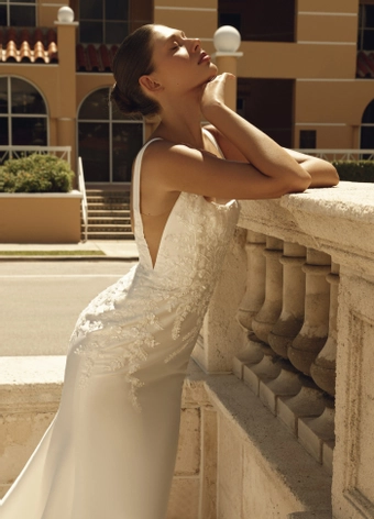 Elissar Style #1016 #4 vertical cropped thumbnail
