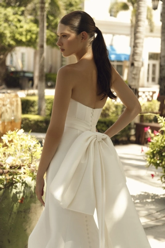 Elissar Style #1023 #4 backface vertical cropped thumbnail