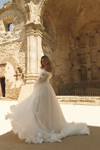 Elissar Aster #2 backface vertical thumbnail