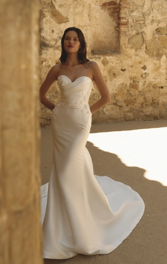 Elissar Claire #0 default frontface vertical thumbnail