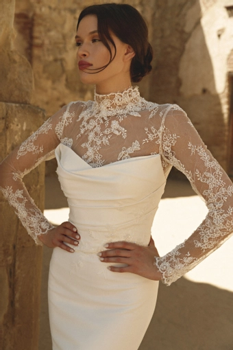 Elissar Iyla #3 frontface vertical cropped thumbnail