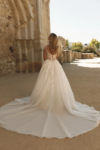 Elissar Pearla #4 backface vertical thumbnail