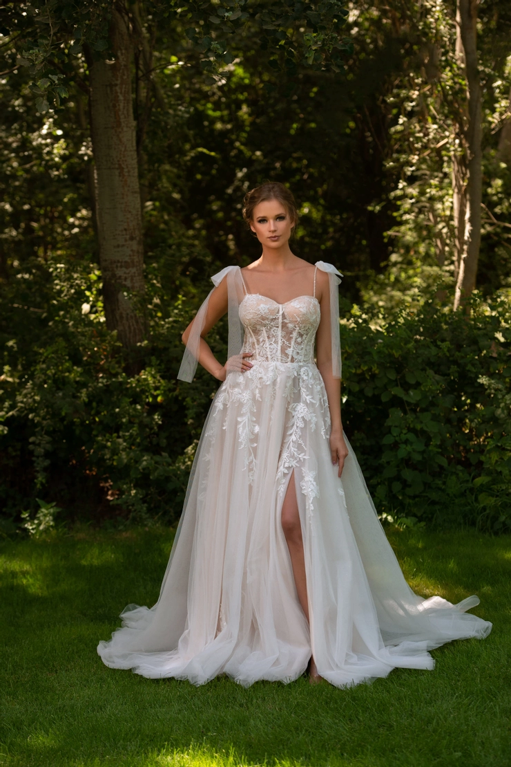 Elissar 0649 Tiara Default Thumbnail Image