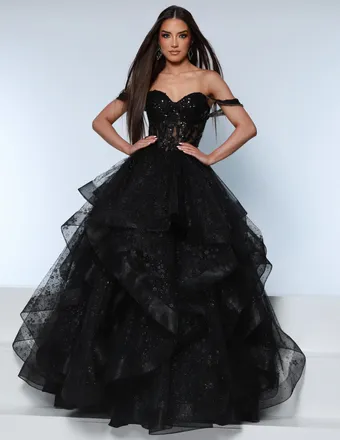 Kate Parker #2 frontface vertical thumbnail