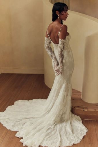 Leah Da Gloria Style #Bonnie #1 default backface vertical thumbnail