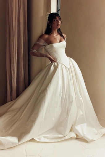 Leah Da Gloria Style #Elizabeth #0 default frontface vertical thumbnail