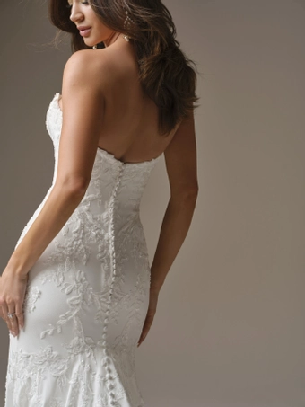 Maggie Sottero #11 backface vertical cropped thumbnail
