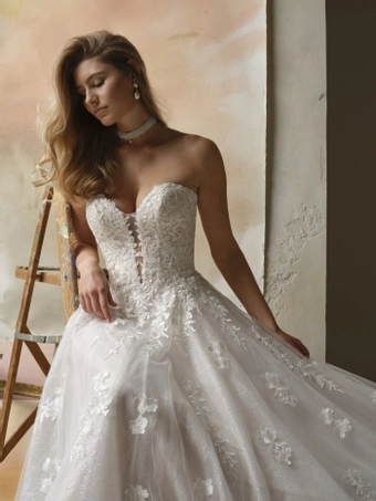 Maggie Sottero Jennifer #6 frontface vertical cropped thumbnail