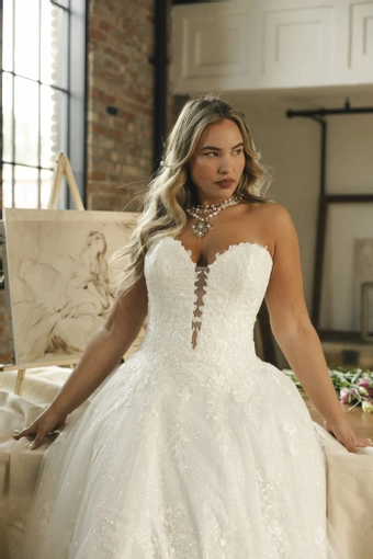 Maggie Sottero Jennifer #9 frontface vertical cropped thumbnail