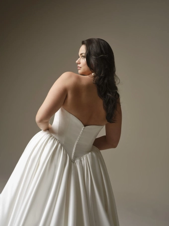 Maggie Sottero Hudson #8 backface vertical cropped thumbnail