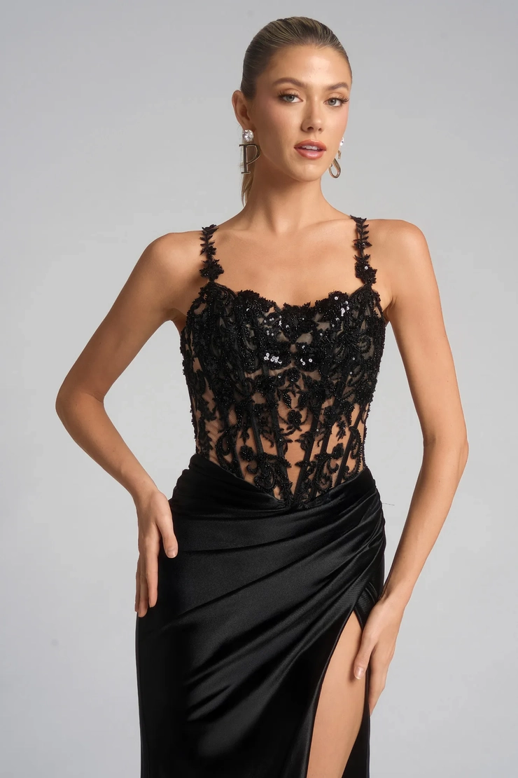 Portia and Scarlett Style #XO119 #2 frontface vertical cropped picture