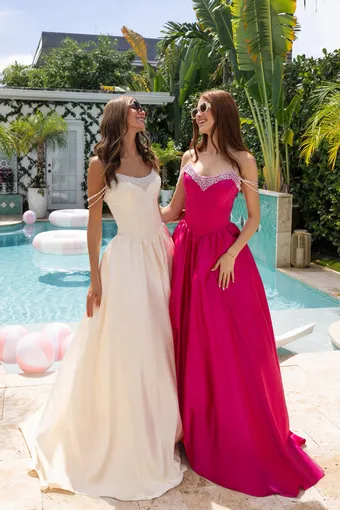 Portia and Scarlett Style #XO187 #2 frontface vertical thumbnail