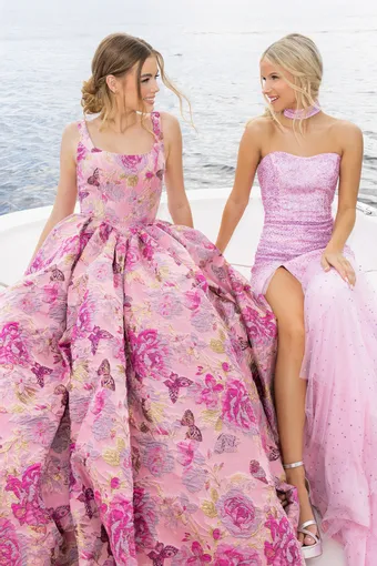 Portia and Scarlett Style #XO188 #1 frontface vertical thumbnail