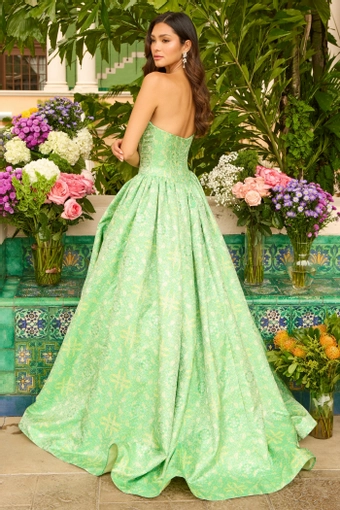 Ava Presley Style #42318 #4 default backface vertical thumbnail