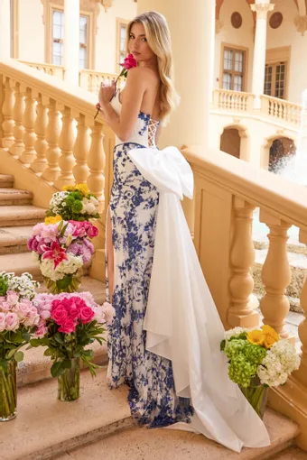 Ava Presley 47282 #13 default backface vertical thumbnail