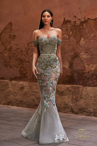 Terani Couture 261P6676 #0 default frontface vertical thumbnail