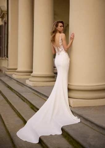 Randy Fenoli Janie #2 default backface vertical thumbnail