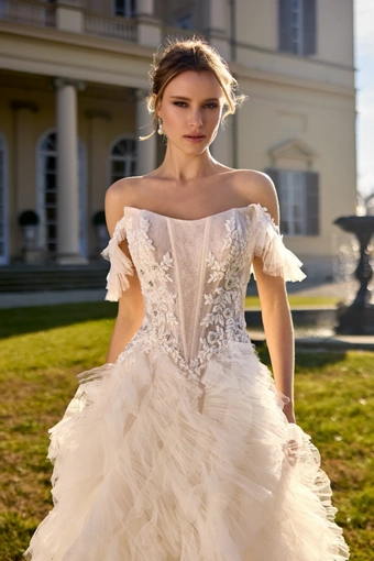 Randy Fenoli Jeanette #5 frontface vertical cropped thumbnail