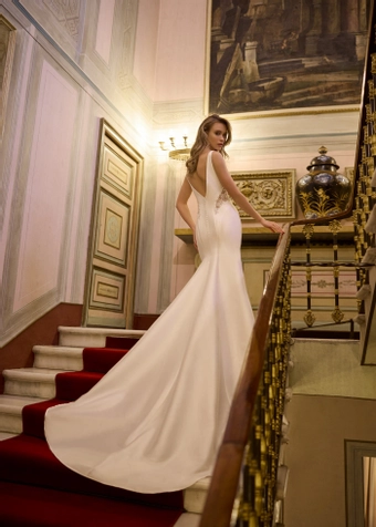 Randy Fenoli Jude #2 default backface vertical thumbnail