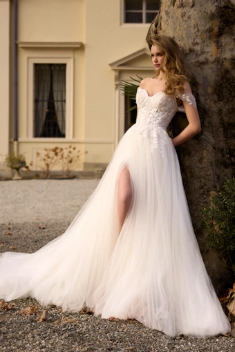 Randy Fenoli Juliet #1 frontface vertical thumbnail