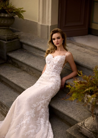 Randy Fenoli Juniper #3 frontface vertical cropped thumbnail