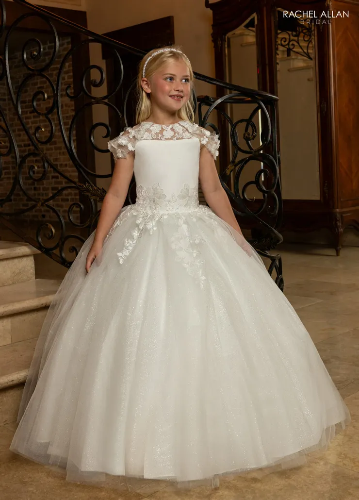 Flower Girl | Mimi's Bridal and Formalwear Flower Girl | Mimi's Bridal and Formalwear