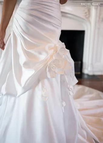 Lo'Adoro by Rachel Allan RB5130 #3 vertical cropped thumbnail