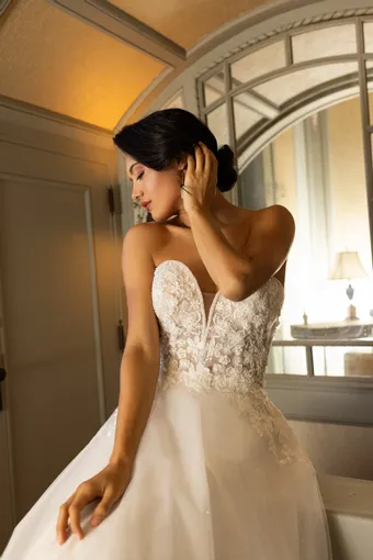 Florencia by Rachel Allan RB3212 #15 frontface vertical cropped thumbnail