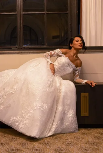 Florencia by Rachel Allan RB3224 #5 frontface vertical thumbnail