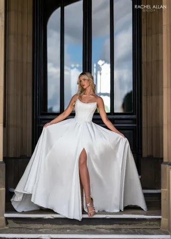 Florencia by Rachel Allan RB3253 #1 frontface vertical thumbnail